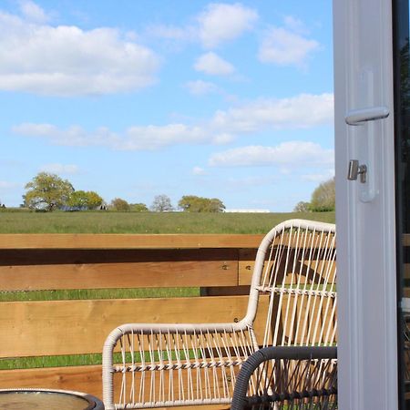 글로스터 The Old Workshop - A Cosy Country Retreat 빌라 외부 사진